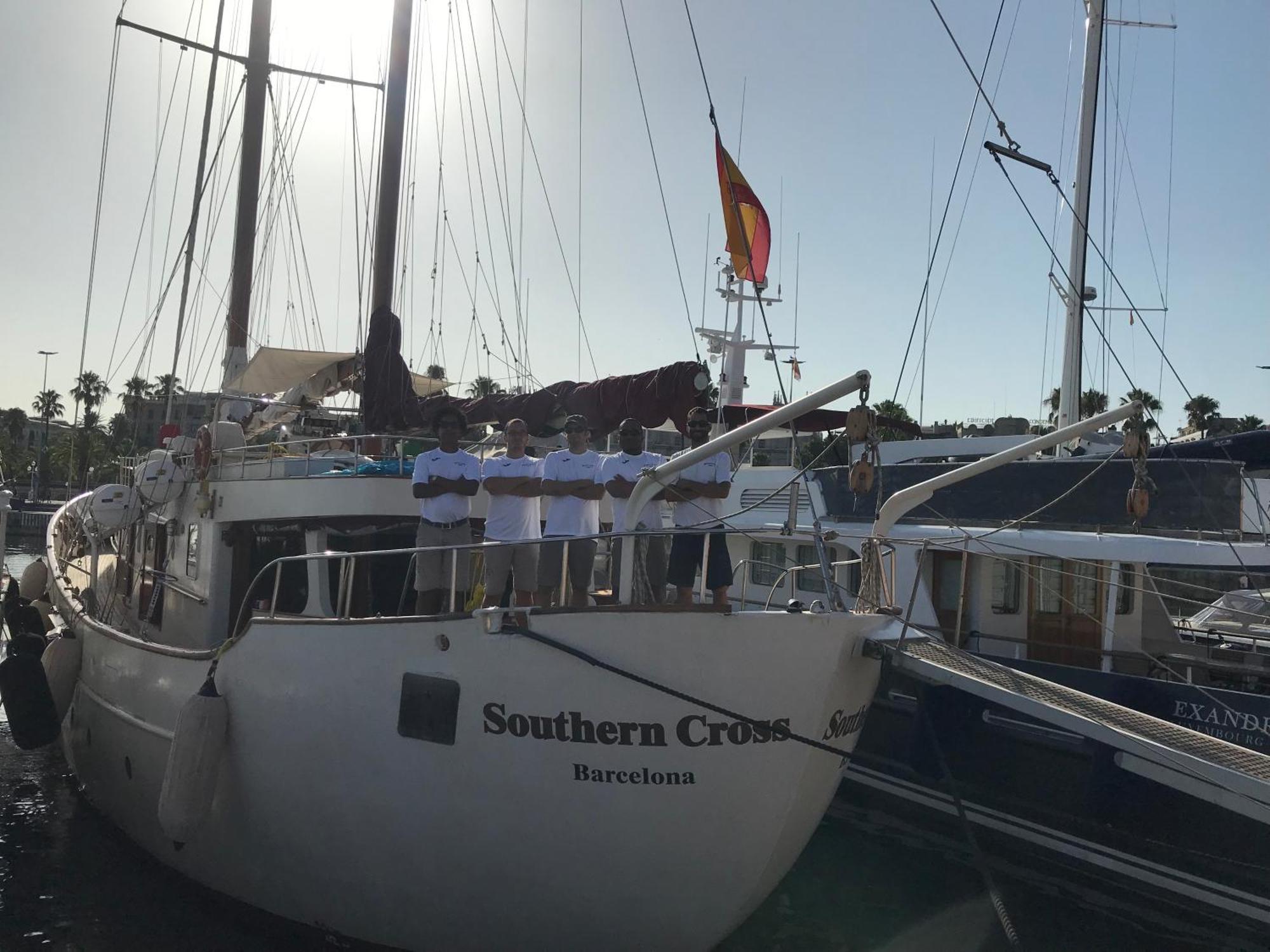 Southern Cross — Photos 1
